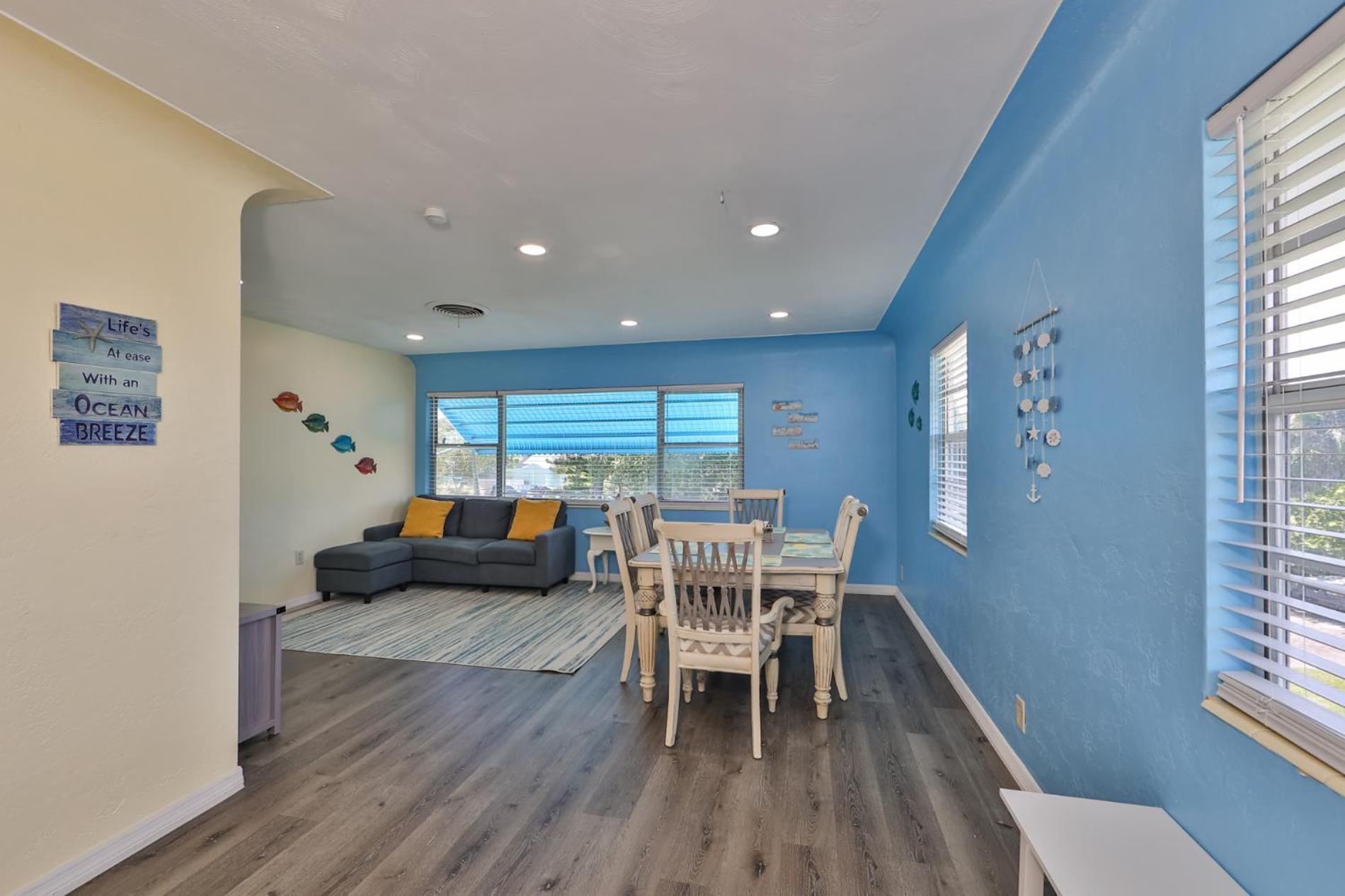 Lovely Vacation Home 1 Block From Beach & Downtown Gulfport São Petersburgo Exterior foto
